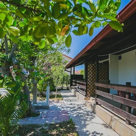 Serenity By The Sea #3 - Private Terrace Apartment *